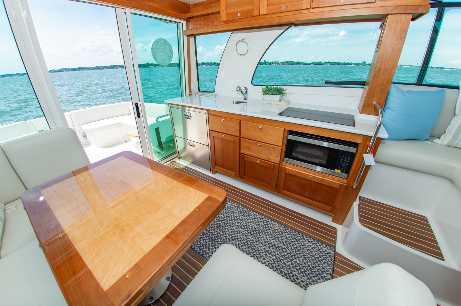 Back Cove 41 16