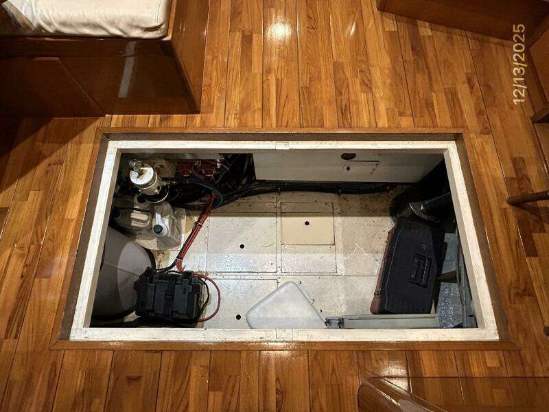 60' Jefferson generator room access