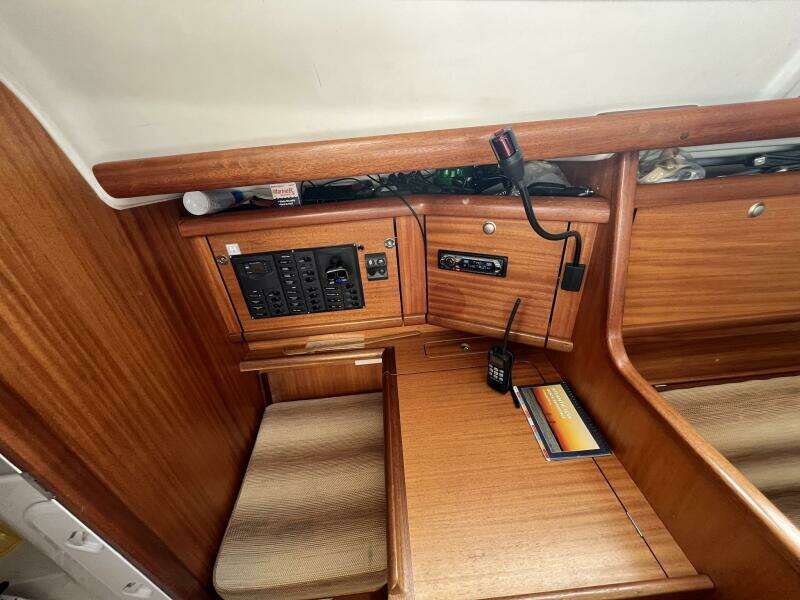S V Margo 33ft Delphia Yacht For Sale