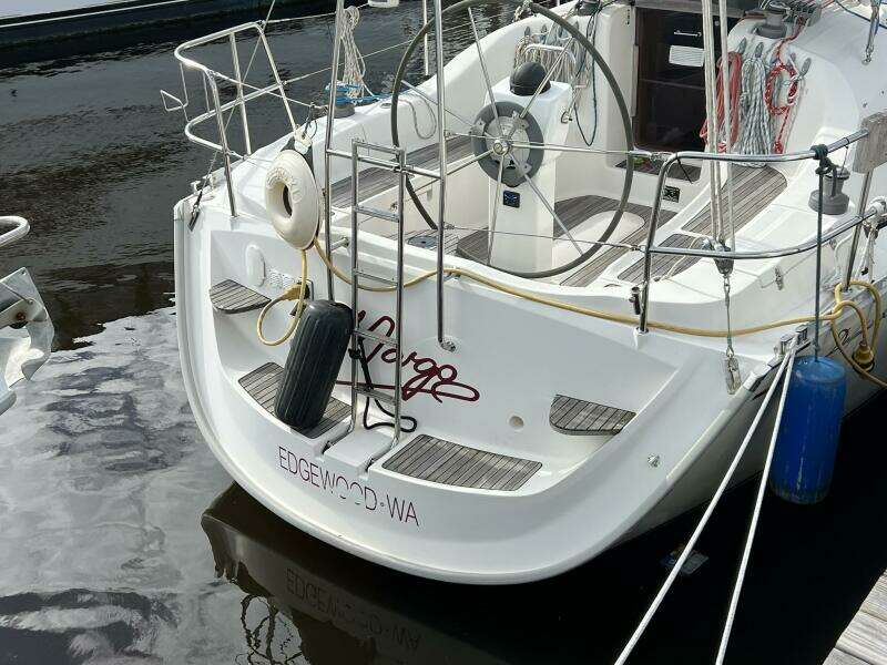 S V Margo 33ft Delphia Yacht For Sale