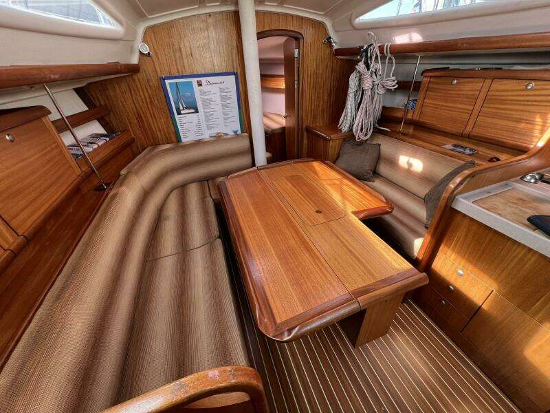 S V Margo 33ft Delphia Yacht For Sale