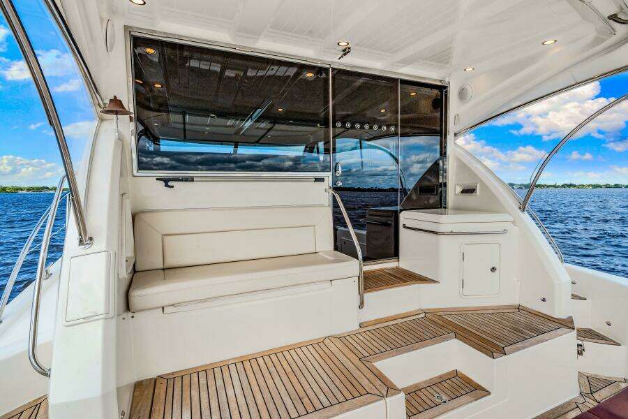 Escape Pod 56ft Riviera Yacht For Sale