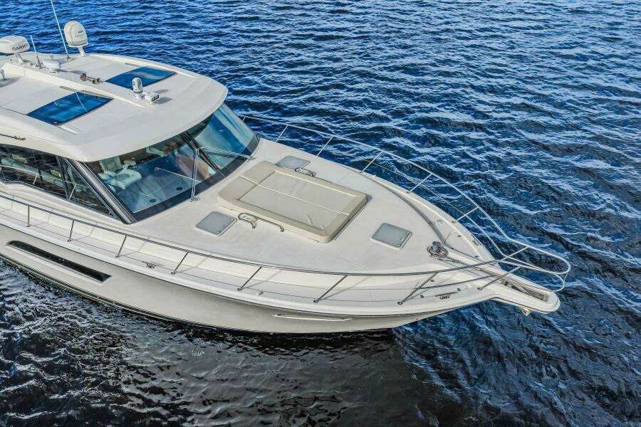 Escape Pod 56ft Riviera Yacht For Sale