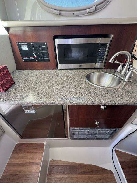 26ft Robalo Yacht For Sale