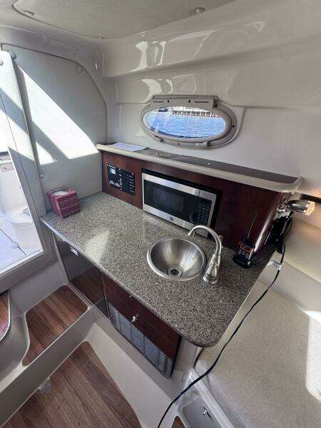 26ft Robalo Yacht For Sale