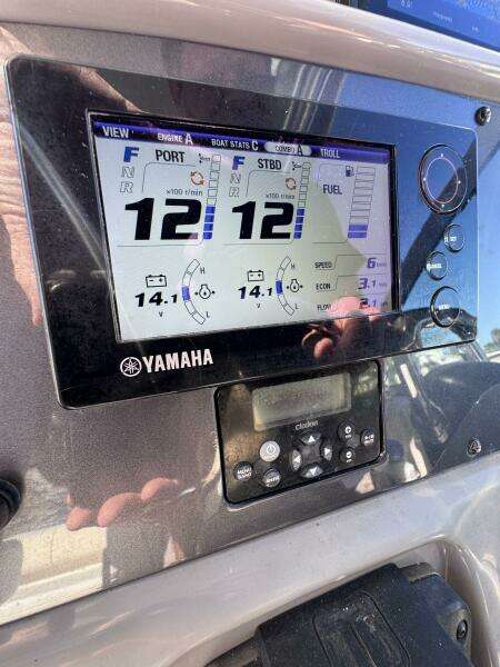 26ft Robalo Yacht For Sale