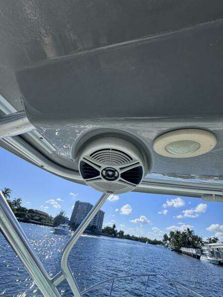 26ft Robalo Yacht For Sale