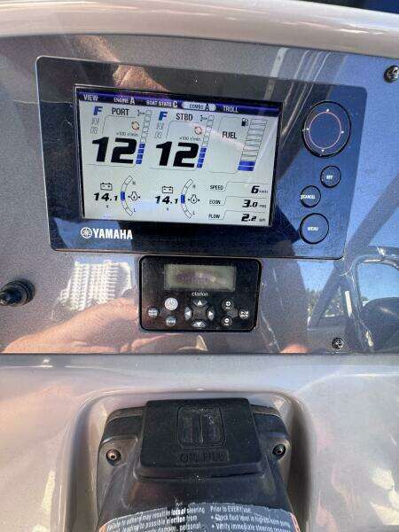 26ft Robalo Yacht For Sale