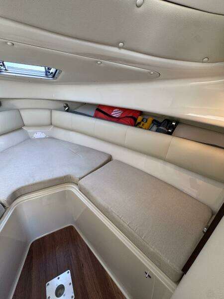 26ft Robalo Yacht For Sale