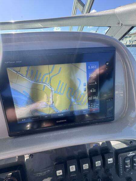 26ft Robalo Yacht For Sale