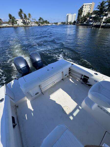 26ft Robalo Yacht For Sale