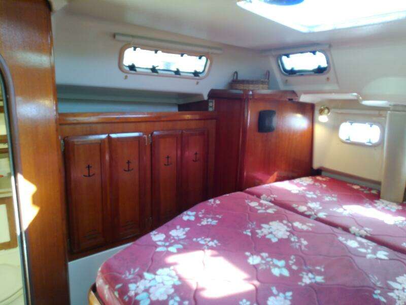 JerSea Girl  42ft Hunter Yacht For Sale