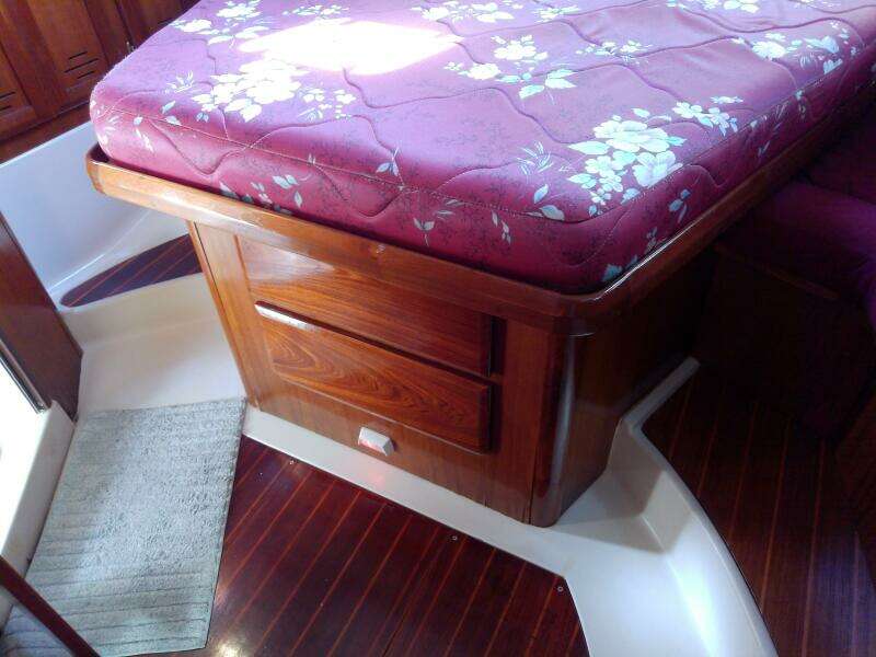 JerSea Girl  42ft Hunter Yacht For Sale