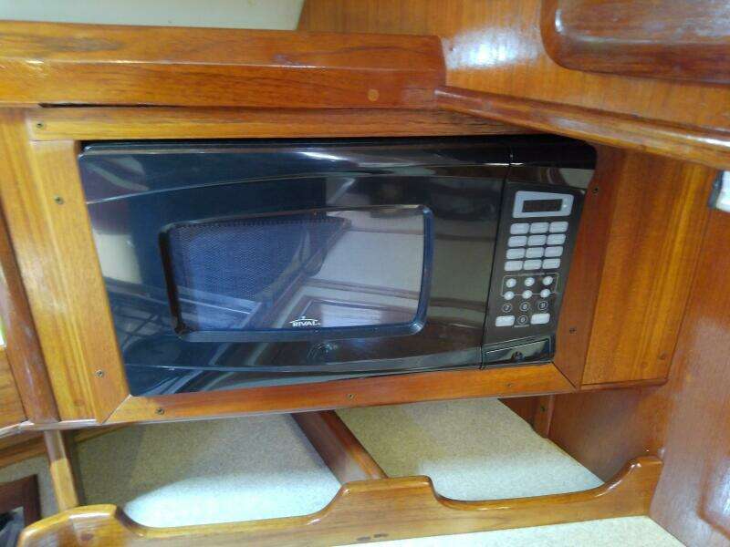 JerSea Girl  42ft Hunter Yacht For Sale