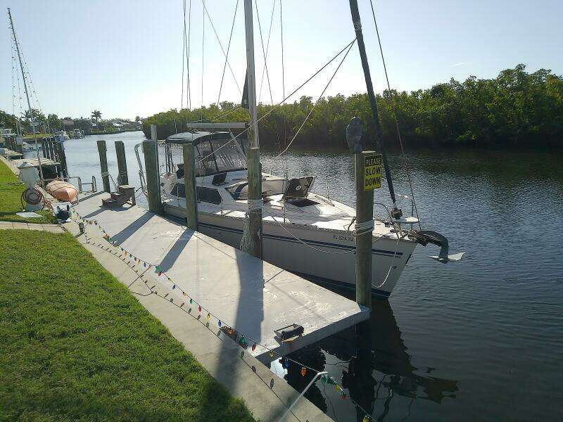 JerSea Girl  42ft Hunter Yacht For Sale
