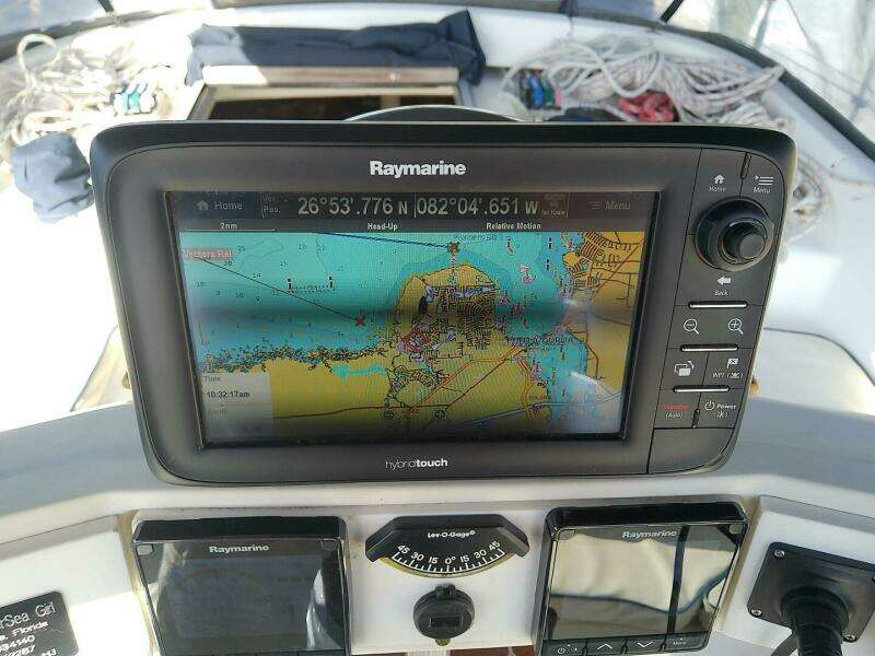 JerSea Girl  42ft Hunter Yacht For Sale