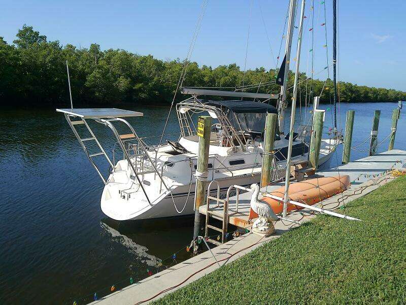 JerSea Girl  42ft Hunter Yacht For Sale