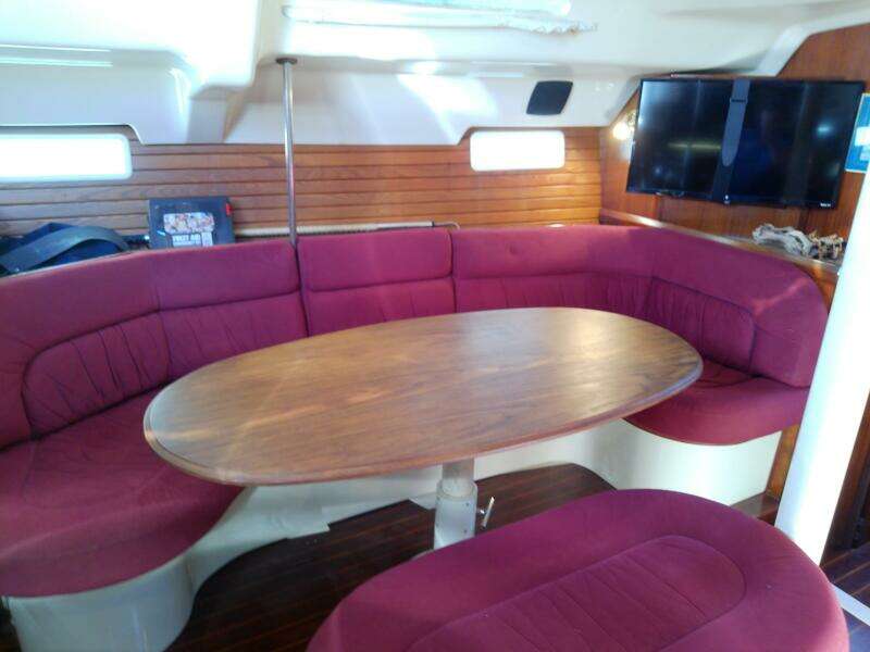 JerSea Girl  42ft Hunter Yacht For Sale