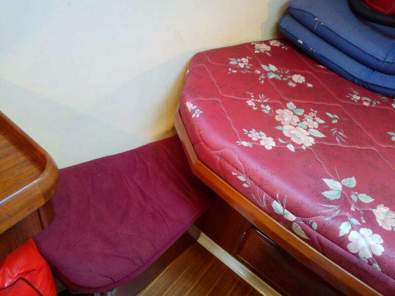 JerSea Girl  42ft Hunter Yacht For Sale