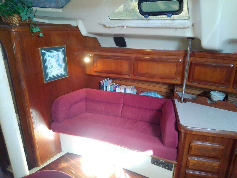 JerSea Girl  42ft Hunter Yacht For Sale