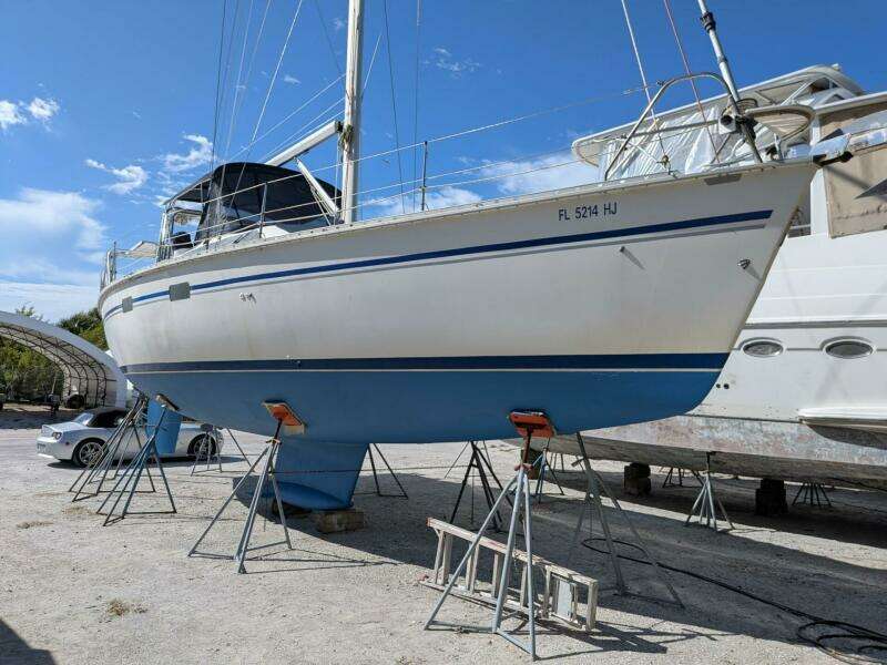 JerSea Girl  42ft Hunter Yacht For Sale