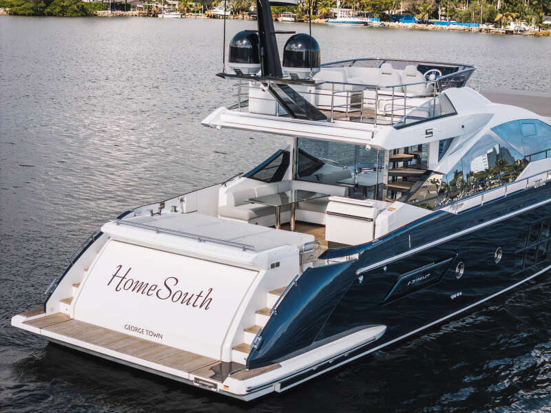71ft Azimut Yacht For Sale