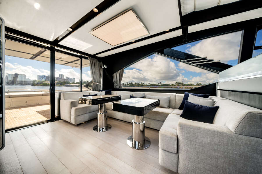 71ft Azimut Yacht For Sale