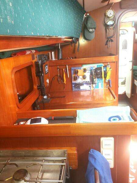 CHILL OUT 41ft Beneteau Yacht For Sale