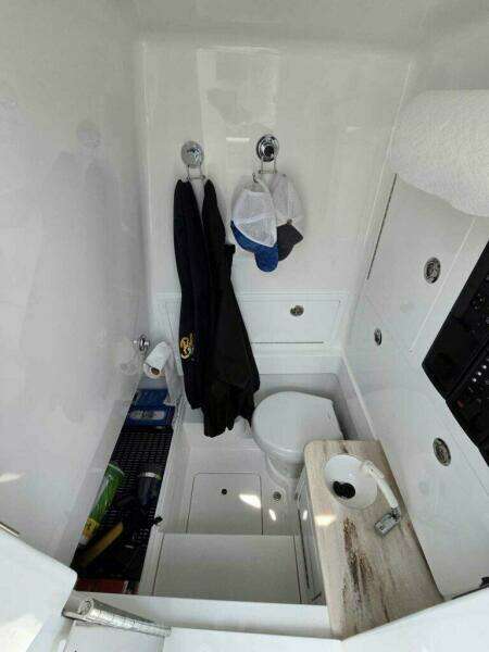 Valhalla 33 JUST ONE MORE - Head