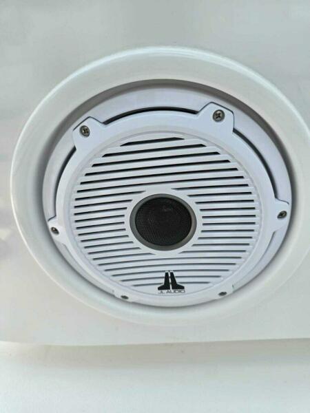 33' 2016 Valhalla Boatworks V-33