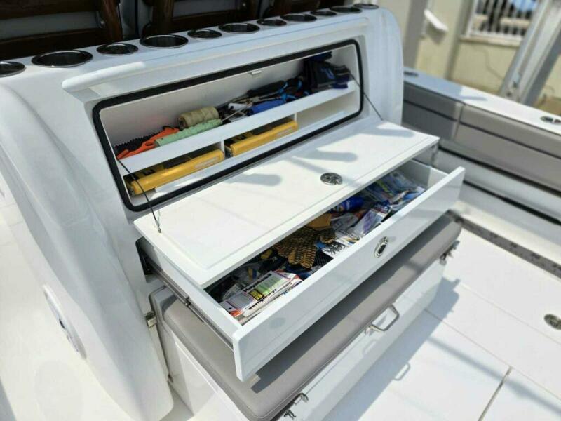 33' 2016 Valhalla Boatworks V-33