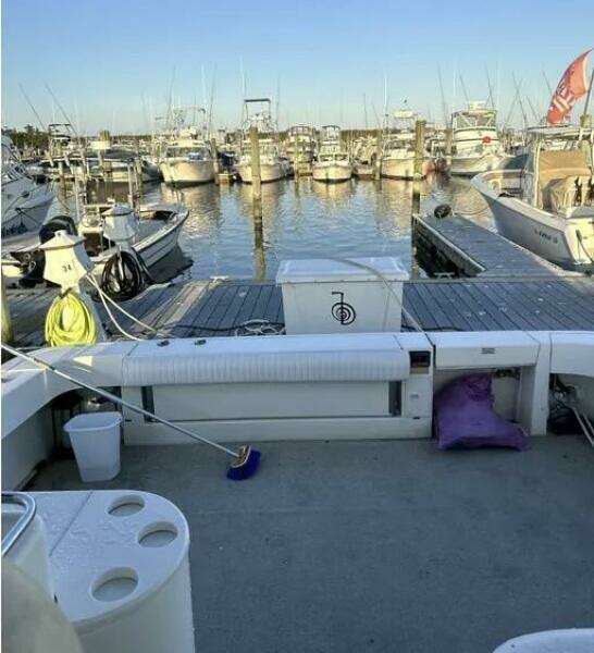 33ft Sea Ray Yacht For Sale