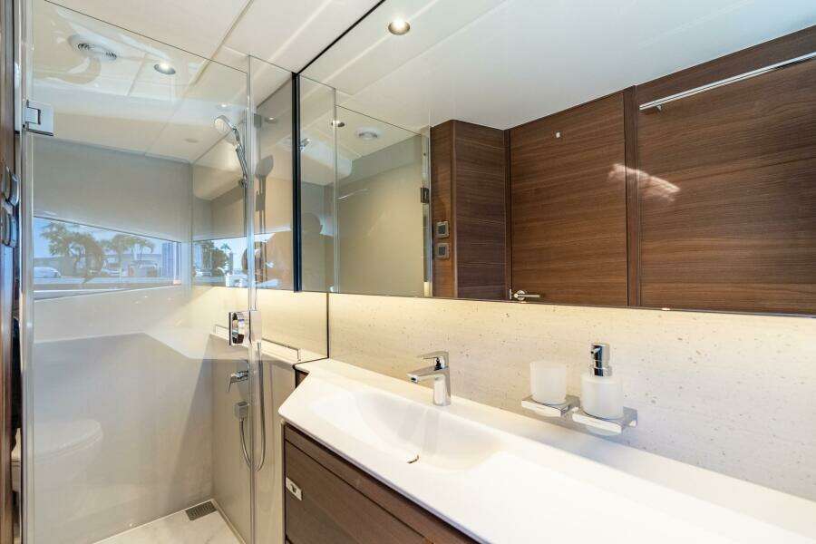 In Stock 2026 Princess F58 011 58ft Princess Yacht For Sale