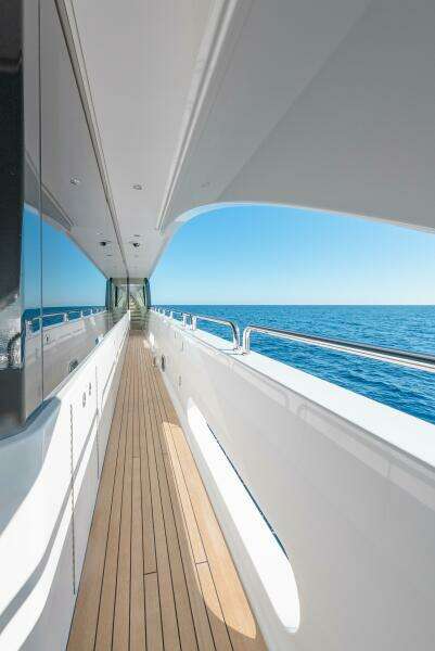 Side Deck