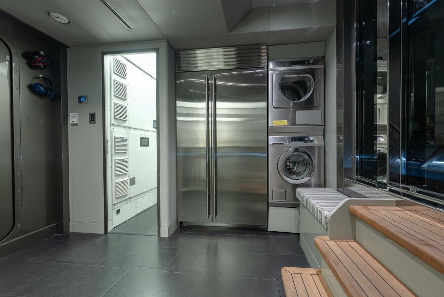 125' 2018 Westport Raised Pilothouse