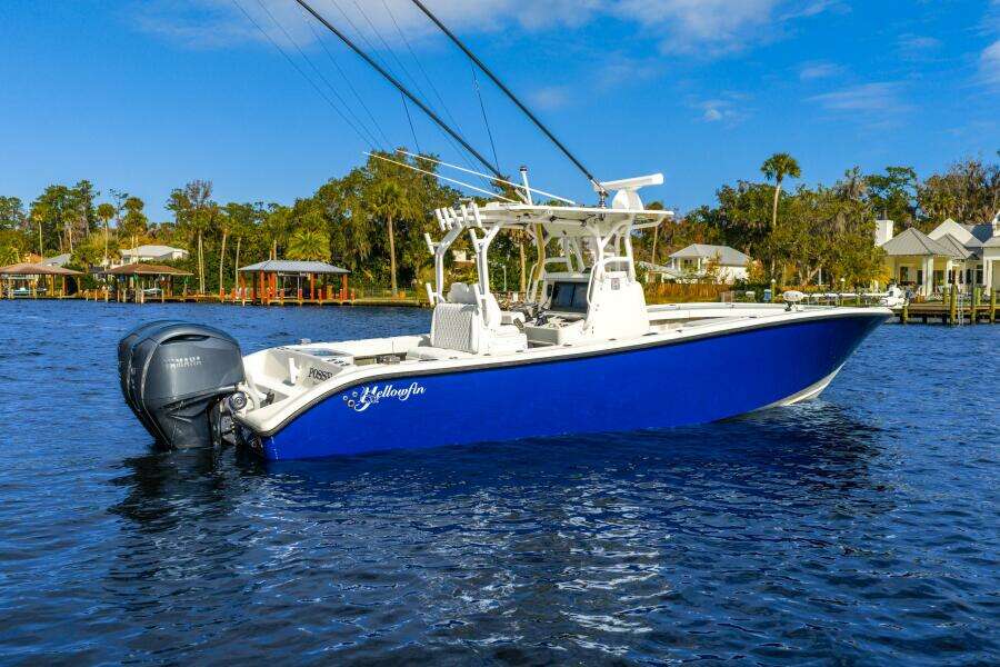 32ft Yellowfin Yacht For Sale