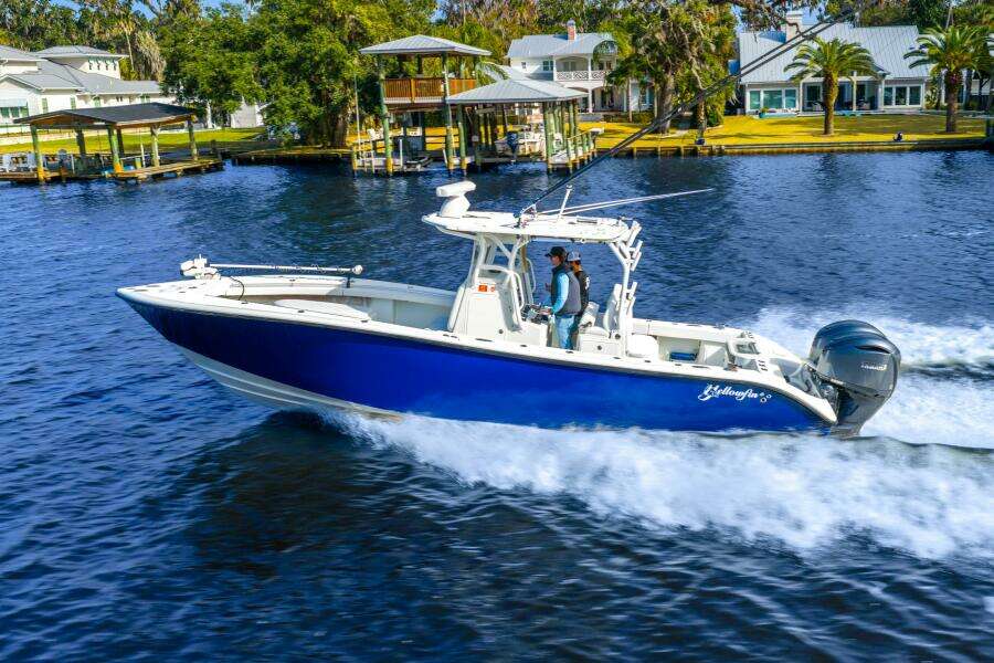 32ft Yellowfin Yacht For Sale