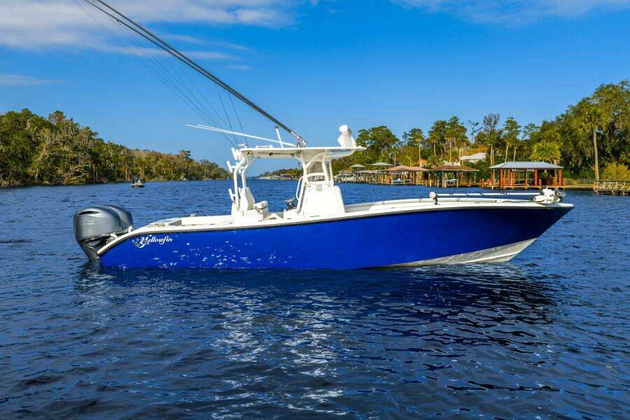 32ft Yellowfin Yacht For Sale