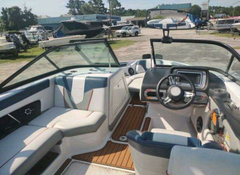 21ft Nautique Yacht For Sale