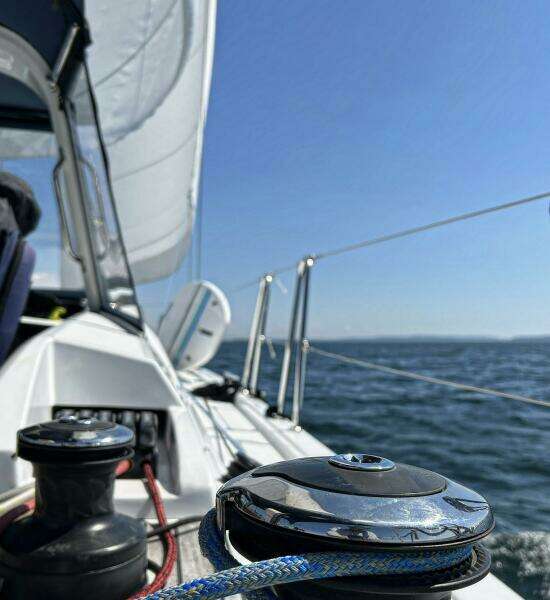 Run For The Roses 47ft Beneteau Yacht For Sale