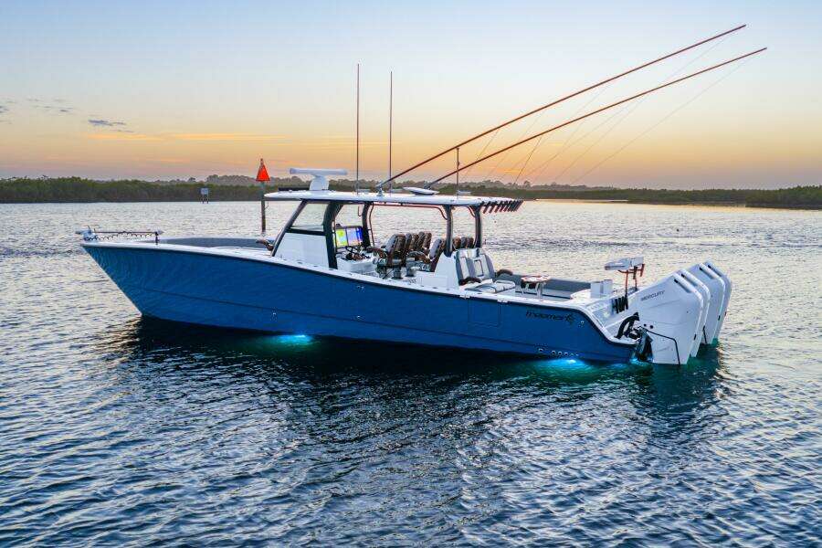 43ft Freeman Yacht For Sale