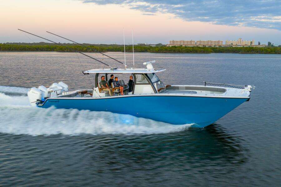 43ft Freeman Yacht For Sale