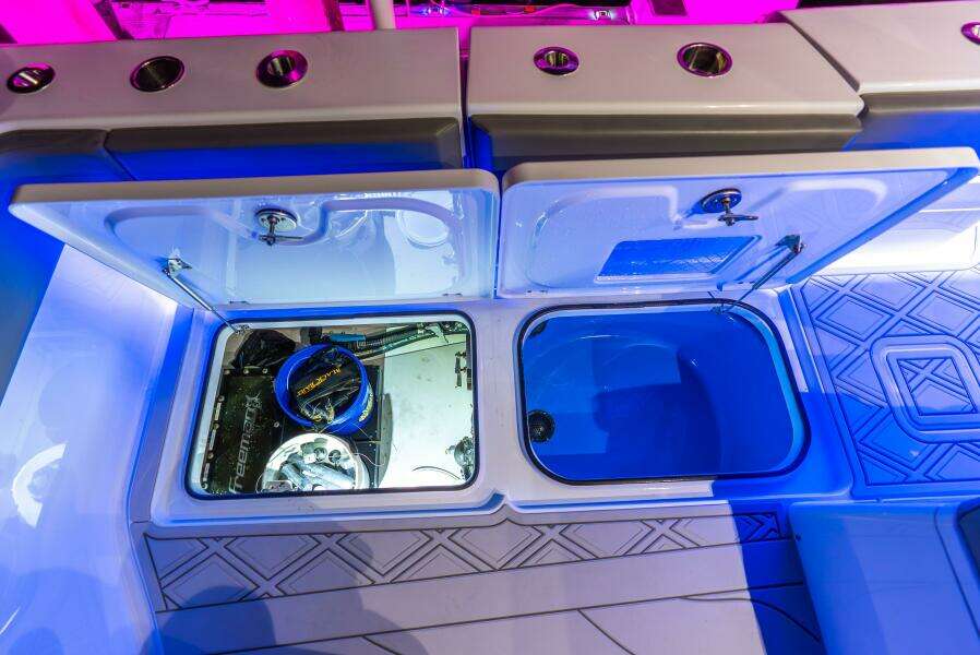 43ft Freeman Yacht For Sale