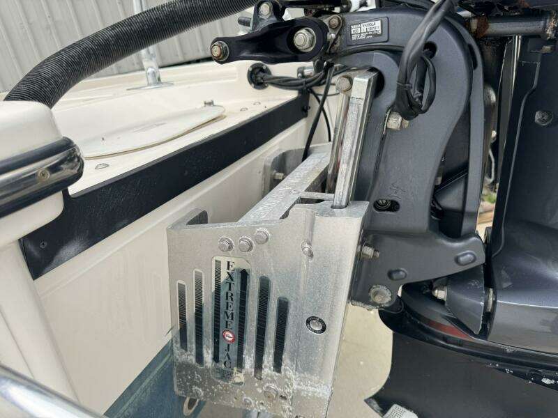 22ft Pathfinder Yacht For Sale