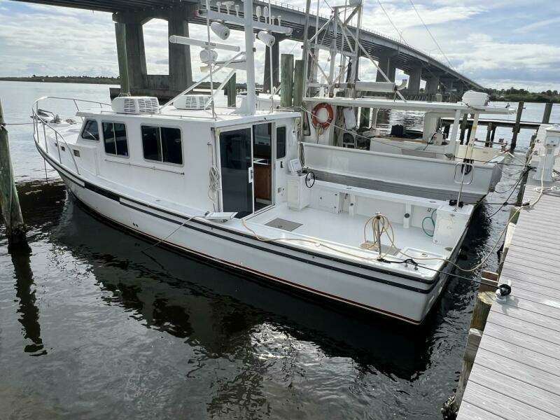 42ft Provincial Yacht For Sale