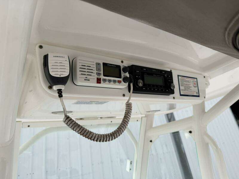 23ft Everglades Yacht For Sale