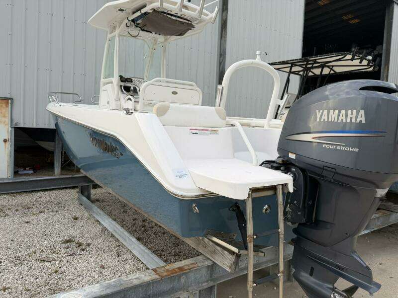23ft Everglades Yacht For Sale