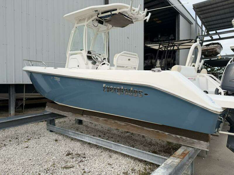 23ft Everglades Yacht For Sale