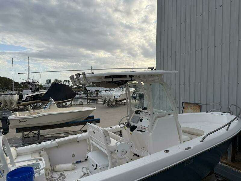 23ft Everglades Yacht For Sale