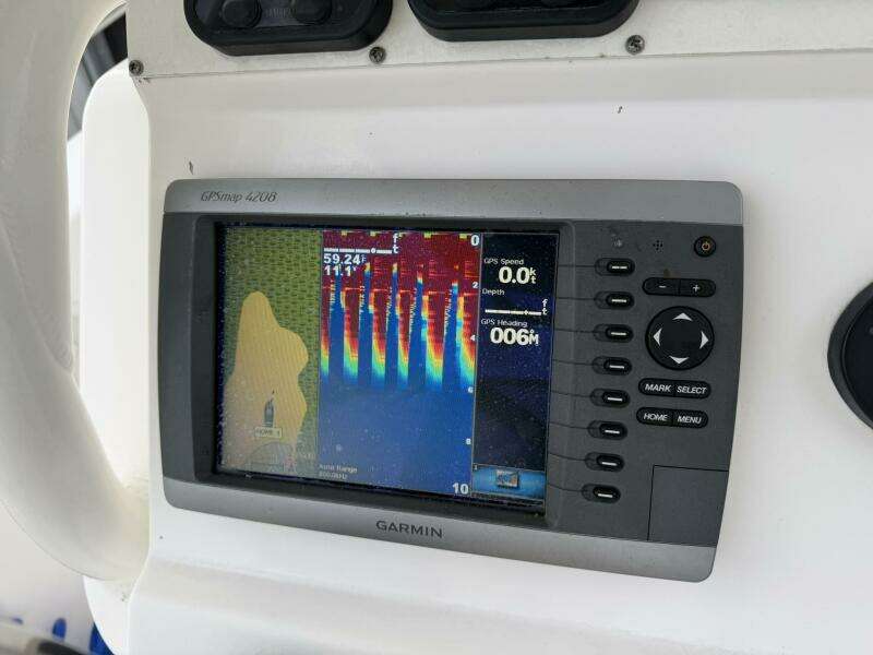 23ft Everglades Yacht For Sale